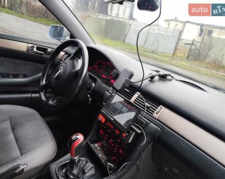 Сірий Ауді А6, об'ємом двигуна 1.8 л та пробігом 212 тис. км за 4777 $, фото 12 на Automoto.ua