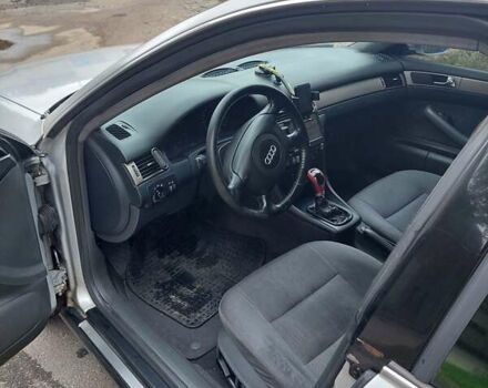 Серый Ауди А6, объемом двигателя 1.78 л и пробегом 400 тыс. км за 3600 $, фото 4 на Automoto.ua