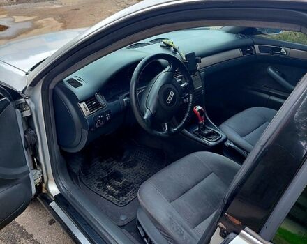 Серый Ауди А6, объемом двигателя 1.8 л и пробегом 390 тыс. км за 4200 $, фото 1 на Automoto.ua