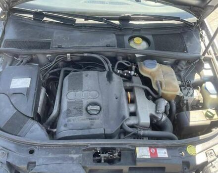 Серый Ауди А6, объемом двигателя 1.78 л и пробегом 321 тыс. км за 6000 $, фото 4 на Automoto.ua