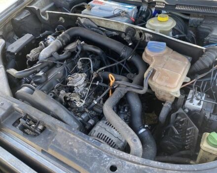 Серый Ауди А6, объемом двигателя 1.9 л и пробегом 300 тыс. км за 1250 $, фото 6 на Automoto.ua