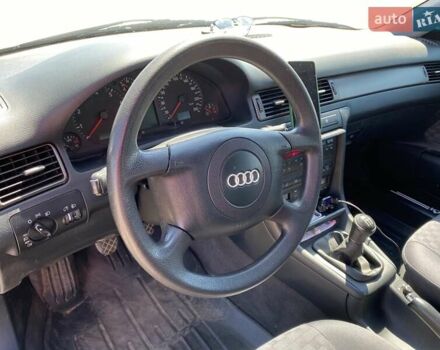 Сірий Ауді А6, об'ємом двигуна 1.8 л та пробігом 164 тис. км за 7000 $, фото 13 на Automoto.ua