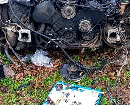 Сірий Ауді А6, об'ємом двигуна 2.8 л та пробігом 380 тис. км за 1500 $, фото 5 на Automoto.ua