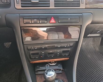 Серый Ауди А6, объемом двигателя 2.5 л и пробегом 383 тыс. км за 3300 $, фото 9 на Automoto.ua