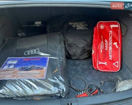 Серый Ауди А6, объемом двигателя 1.78 л и пробегом 384 тыс. км за 4500 $, фото 7 на Automoto.ua