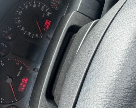 Ауди А6 2000 в Попольне на Automoto.ua Серый Ауди А6, объемом двигателя 2.5 л и пробегом 320 тыс. км за 4100 $, фото 1 на Automoto.ua