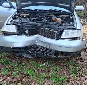 Серый Ауди А6, объемом двигателя 2.8 л и пробегом 400 тыс. км за 1900 $, фото 6 на Automoto.ua