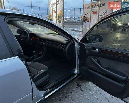 Серый Ауди А6, объемом двигателя 2.5 л и пробегом 383 тыс. км за 3300 $, фото 5 на Automoto.ua