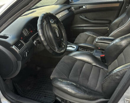 Серый Ауди А6, объемом двигателя 2.5 л и пробегом 400 тыс. км за 3900 $, фото 7 на Automoto.ua