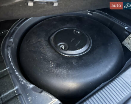 Сірий Ауді А6, об'ємом двигуна 2.4 л та пробігом 290 тис. км за 5850 $, фото 61 на Automoto.ua