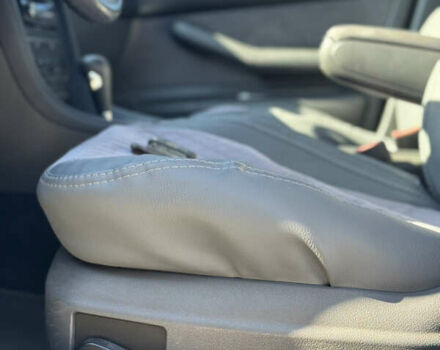 Ауди А6 2001 в Черкассах на Automoto.ua Серый Ауди А6, объемом двигателя 2.5 л и пробегом 400 тыс. км за 5400 $, фото 18 на Automoto.ua