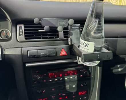 Сірий Ауді А6, об'ємом двигуна 2.4 л та пробігом 300 тис. км за 5499 $, фото 17 на Automoto.ua