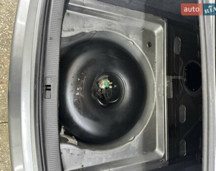 Серый Ауди А6, объемом двигателя 3 л и пробегом 385 тыс. км за 2700 $, фото 6 на Automoto.ua