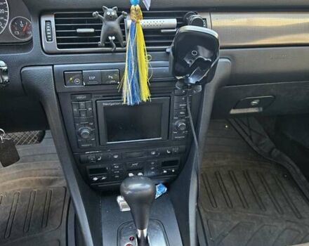 Серый Ауди А6, объемом двигателя 3 л и пробегом 275 тыс. км за 6500 $, фото 4 на Automoto.ua