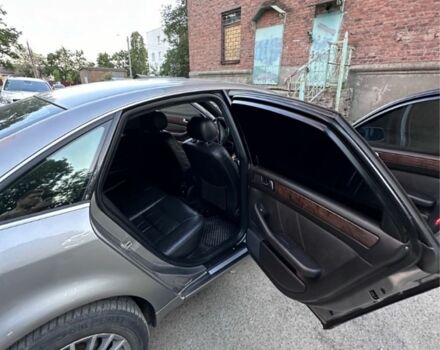 Серый Ауди А6, объемом двигателя 2.4 л и пробегом 288 тыс. км за 5600 $, фото 4 на Automoto.ua