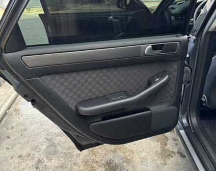 Сірий Ауді А6, об'ємом двигуна 2.4 л та пробігом 300 тис. км за 5499 $, фото 13 на Automoto.ua