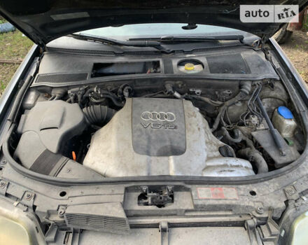 Сірий Ауді А6, об'ємом двигуна 2.5 л та пробігом 250 тис. км за 1400 $, фото 4 на Automoto.ua
