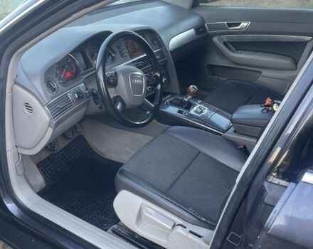 Серый Ауди А6, объемом двигателя 2.4 л и пробегом 300 тыс. км за 4500 $, фото 5 на Automoto.ua