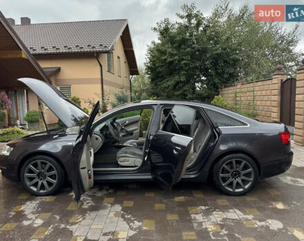 Сірий Ауді А6, об'ємом двигуна 3 л та пробігом 373 тис. км за 6450 $, фото 23 на Automoto.ua