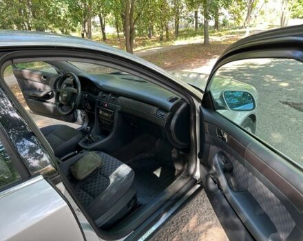 Сірий Ауді А6, об'ємом двигуна 1.9 л та пробігом 202 тис. км за 2500 $, фото 6 на Automoto.ua