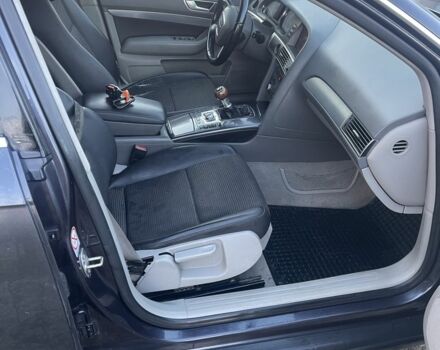 Серый Ауди А6, объемом двигателя 2.4 л и пробегом 300 тыс. км за 4500 $, фото 7 на Automoto.ua