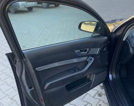 Сірий Ауді А6, об'ємом двигуна 2.4 л та пробігом 190 тис. км за 6700 $, фото 19 на Automoto.ua
