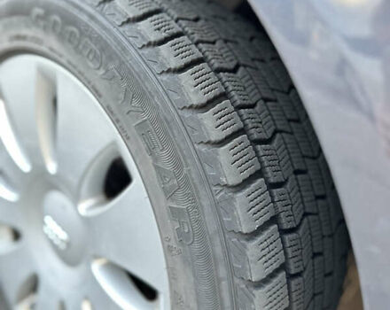 Серый Ауди А6, объемом двигателя 2.39 л и пробегом 320 тыс. км за 7700 $, фото 4 на Automoto.ua