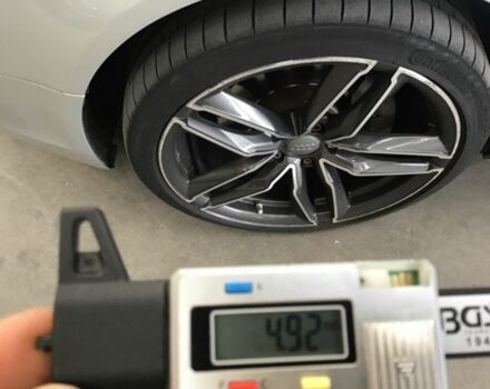 Ауди А6 2005 в Тернополе на Automoto.ua Серый Ауди А6, объемом двигателя 3.2 л и пробегом 240 тыс. км за 4200 $, фото 5 на Automoto.ua
