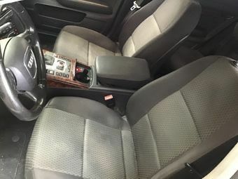 Ауди А6 2005 в Тернополе на Automoto.ua Серый Ауди А6, объемом двигателя 3.2 л и пробегом 240 тыс. км за 4200 $, фото 7 на Automoto.ua