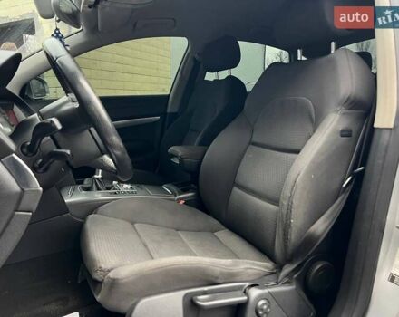 Серый Ауди А6, объемом двигателя 2.39 л и пробегом 290 тыс. км за 8000 $, фото 10 на Automoto.ua