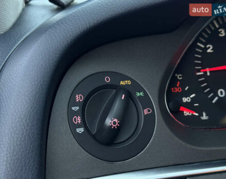 Сірий Ауді А6, об'ємом двигуна 2.39 л та пробігом 236 тис. км за 5800 $, фото 25 на Automoto.ua