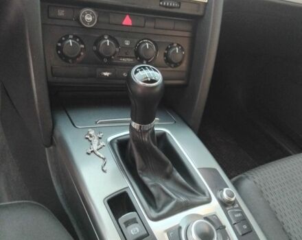 Серый Ауди А6, объемом двигателя 2 л и пробегом 442 тыс. км за 7200 $, фото 3 на Automoto.ua