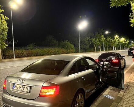 Серый Ауди А6, объемом двигателя 2 л и пробегом 312 тыс. км за 5600 $, фото 2 на Automoto.ua