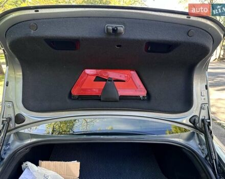 Сірий Ауді А6, об'ємом двигуна 2 л та пробігом 313 тис. км за 6600 $, фото 11 на Automoto.ua