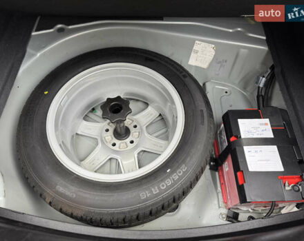 Сірий Ауді А6, об'ємом двигуна 2 л та пробігом 240 тис. км за 8700 $, фото 33 на Automoto.ua