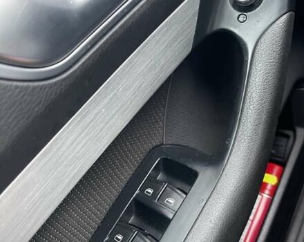 Сірий Ауді А6, об'ємом двигуна 3 л та пробігом 300 тис. км за 12500 $, фото 5 на Automoto.ua