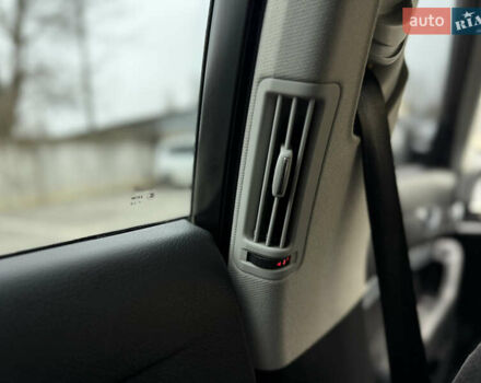 Сірий Ауді А6, об'ємом двигуна 1.97 л та пробігом 220 тис. км за 10900 $, фото 62 на Automoto.ua