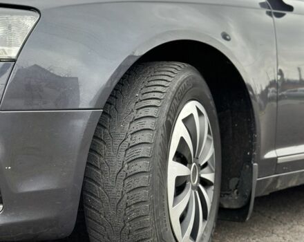 Сірий Ауді А6, об'ємом двигуна 2 л та пробігом 350 тис. км за 9500 $, фото 4 на Automoto.ua