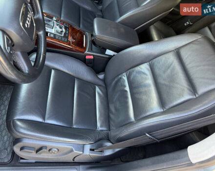 Серый Ауди А6, объемом двигателя 3 л и пробегом 274 тыс. км за 9999 $, фото 12 на Automoto.ua