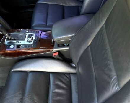 Серый Ауди А6, объемом двигателя 3 л и пробегом 296 тыс. км за 8000 $, фото 3 на Automoto.ua