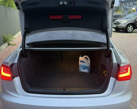 Ауді А6 2011 у Сарнах на Automoto.ua Сірий Ауді А6, об'ємом двигуна 3 л та пробігом 396 тис. км за 16500 $, фото 11 на Automoto.ua