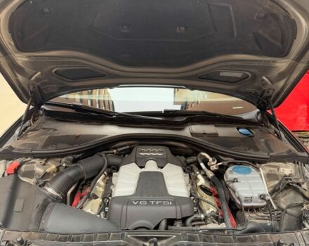 Серый Ауди А6, объемом двигателя 3 л и пробегом 149 тыс. км за 12500 $, фото 4 на Automoto.ua