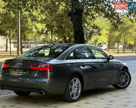 Сірий Ауді А6, об'ємом двигуна 3 л та пробігом 195 тис. км за 17000 $, фото 3 на Automoto.ua