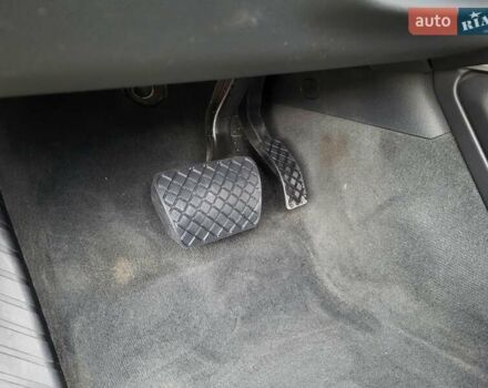 Сірий Ауді А6, об'ємом двигуна 2 л та пробігом 133 тис. км за 17500 $, фото 15 на Automoto.ua