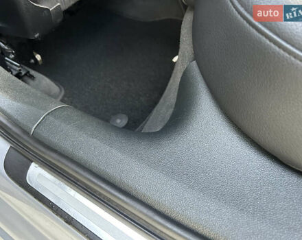 Сірий Ауді А6, об'ємом двигуна 2 л та пробігом 235 тис. км за 14999 $, фото 43 на Automoto.ua