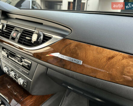 Сірий Ауді А6, об'ємом двигуна 2 л та пробігом 235 тис. км за 14999 $, фото 76 на Automoto.ua