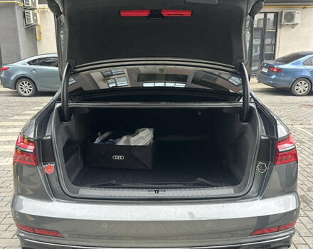 Сірий Ауді А6, об'ємом двигуна 2.97 л та пробігом 134 тис. км за 51000 $, фото 57 на Automoto.ua