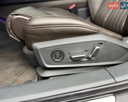 Сірий Ауді А6, об'ємом двигуна 3 л та пробігом 53 тис. км за 40000 $, фото 35 на Automoto.ua