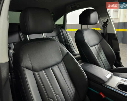 Серый Ауди А6, объемом двигателя 3 л и пробегом 55 тыс. км за 59999 $, фото 59 на Automoto.ua