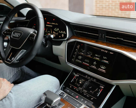 Серый Ауди А6, объемом двигателя 2 л и пробегом 5 тыс. км за 50400 $, фото 38 на Automoto.ua